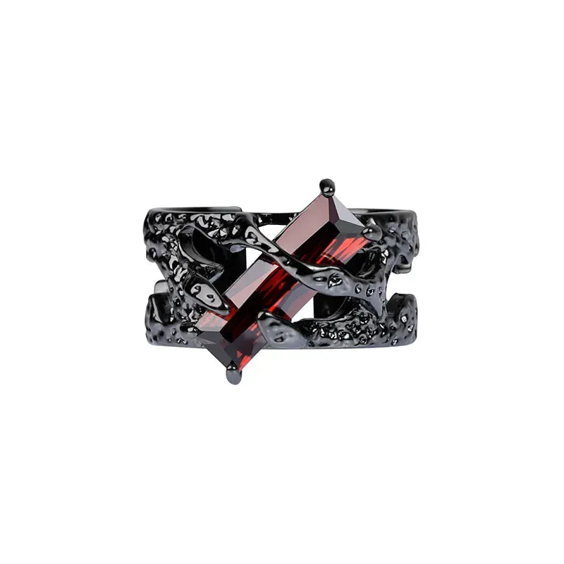 2023 New Punk Black Rings Thorns Vine Twine Red Rhinestones Hollow Unsex Couple Finger Ring Women Men Jewelry Gift