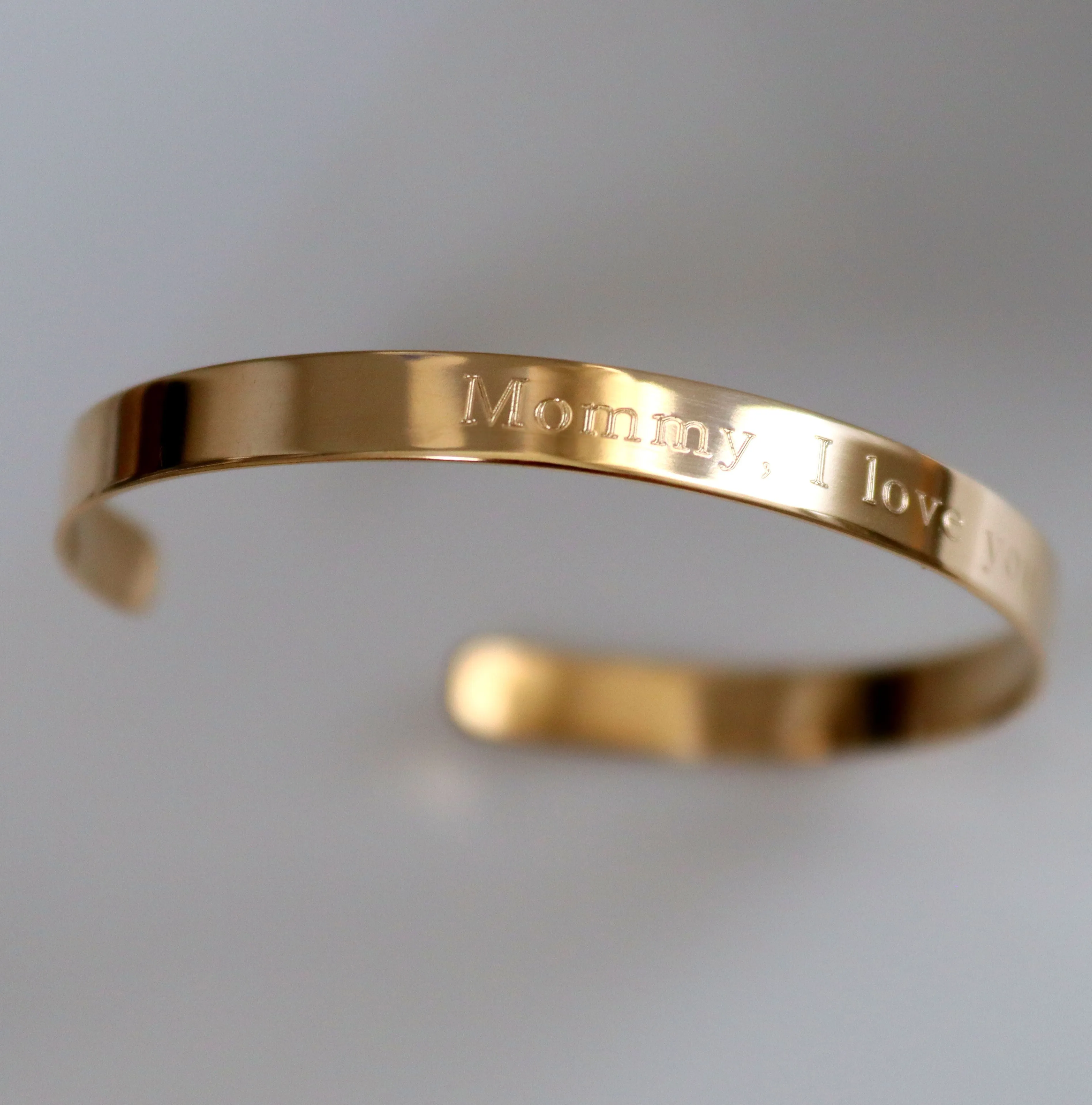 Best Mom Bracelet - Gold Thin Engraved Bangle - Personalized Gift