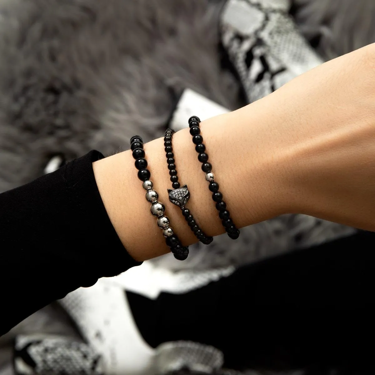 Crystal Fox | Gunmetal | Black | Macrame Charmballa Bracelet