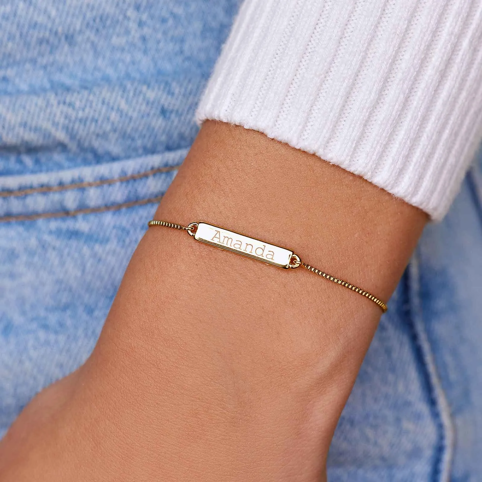 Engravable Double-Sided Bar Bracelet