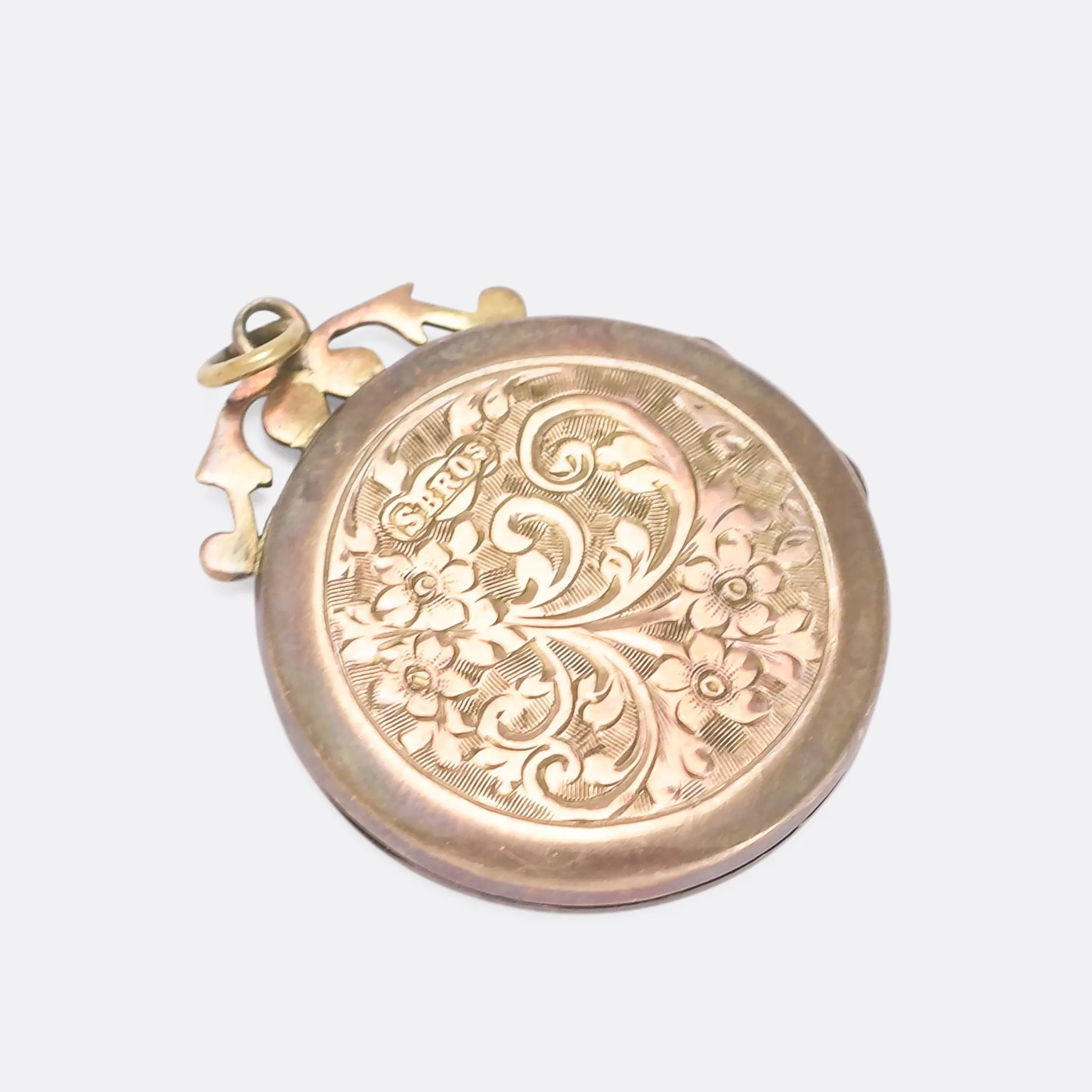 Late Victorian Chased Round Locket