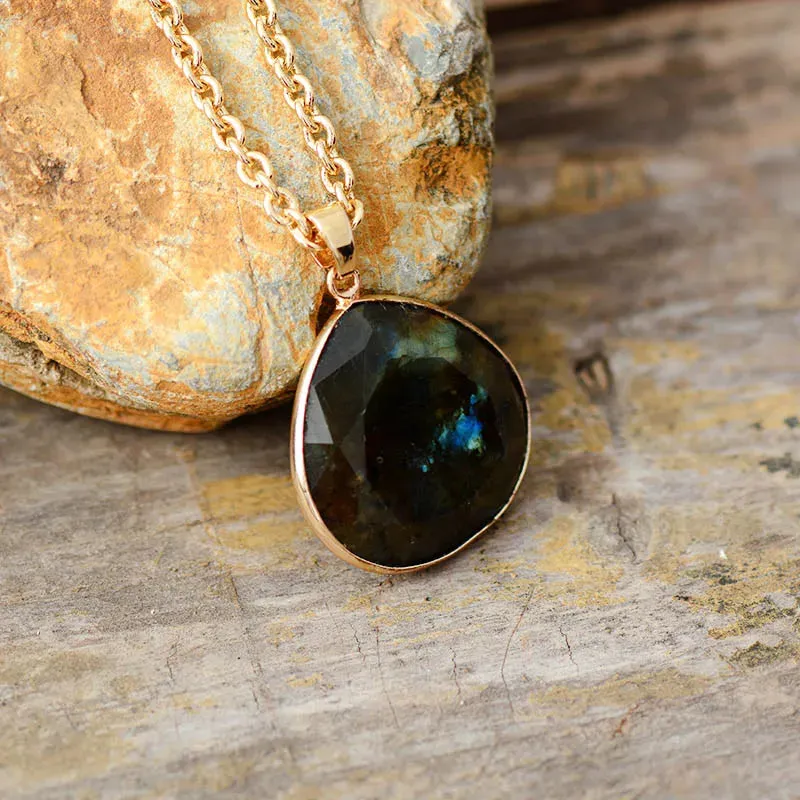 Natural Labradorite Teardrop Gemstone Pendant Necklace