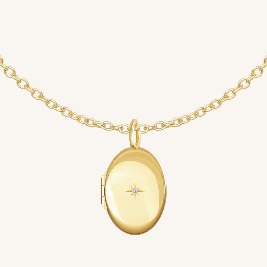 Oval Photo Locket Necklace