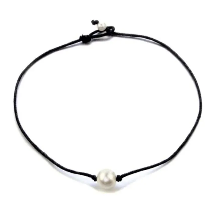 Pearl Design Choker