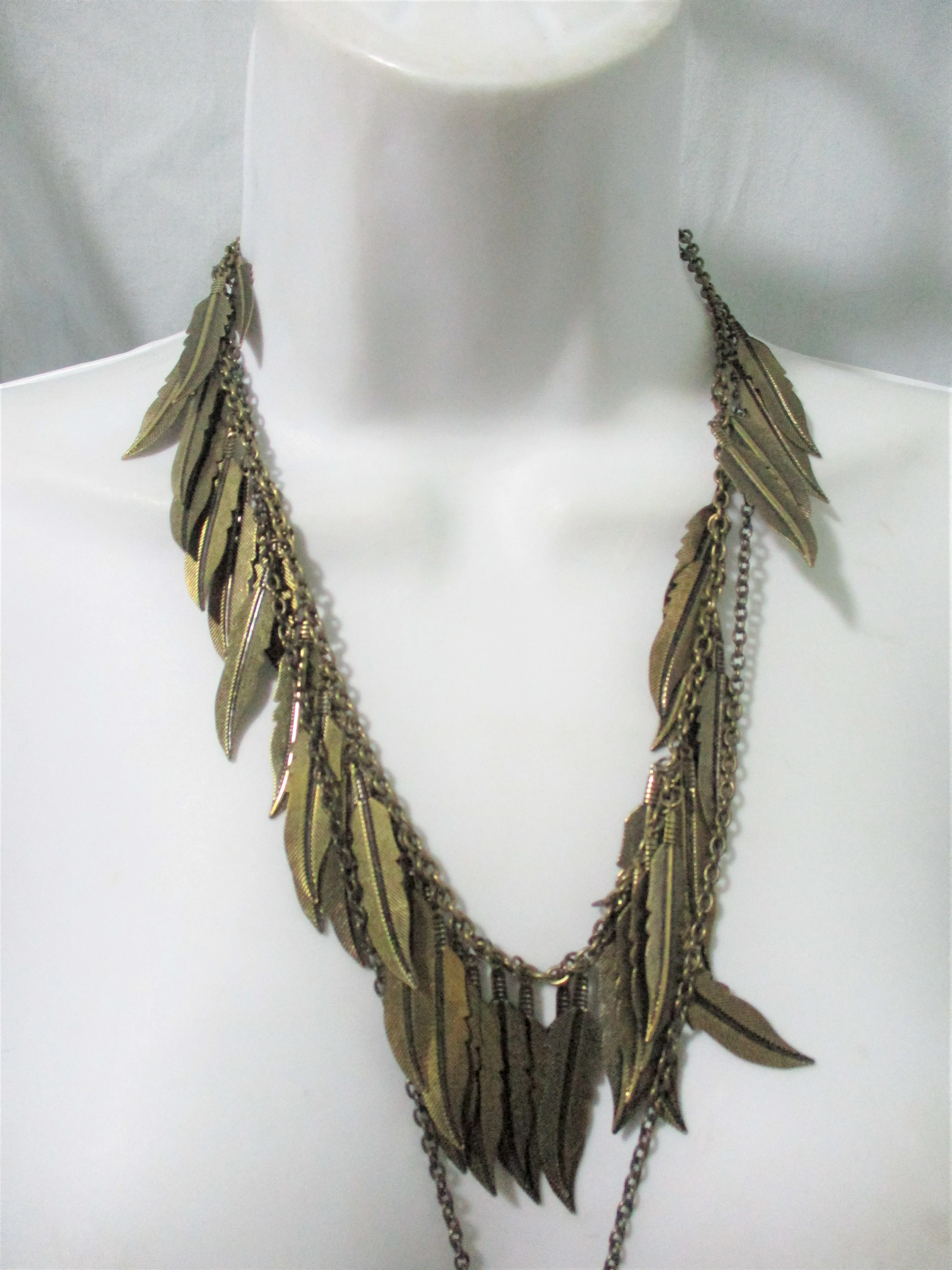 Set 2 DOUBLE FEATHER LEAF Acrylic Lariat Pendant NECKLACE Boho Charm