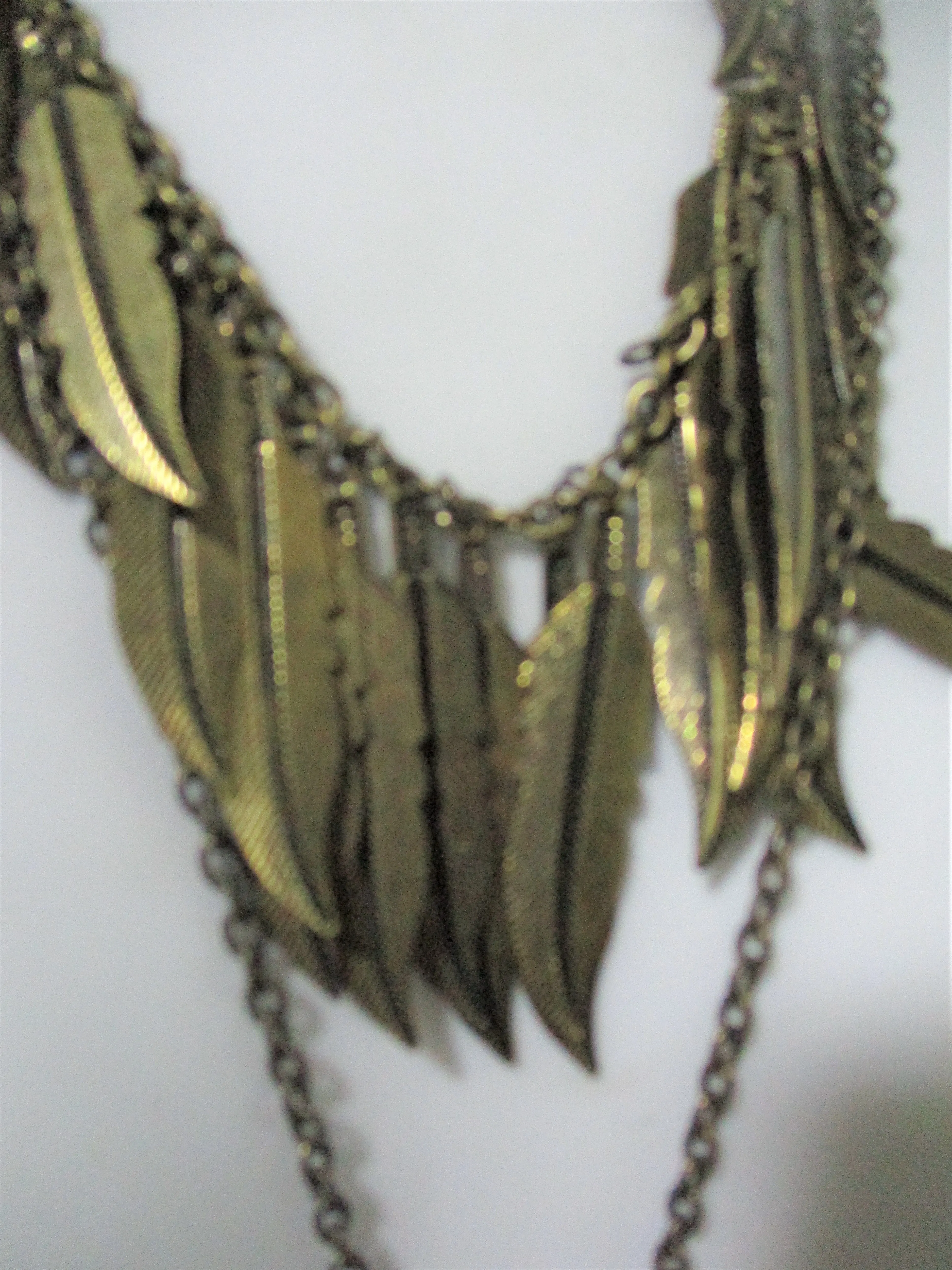 Set 2 DOUBLE FEATHER LEAF Acrylic Lariat Pendant NECKLACE Boho Charm