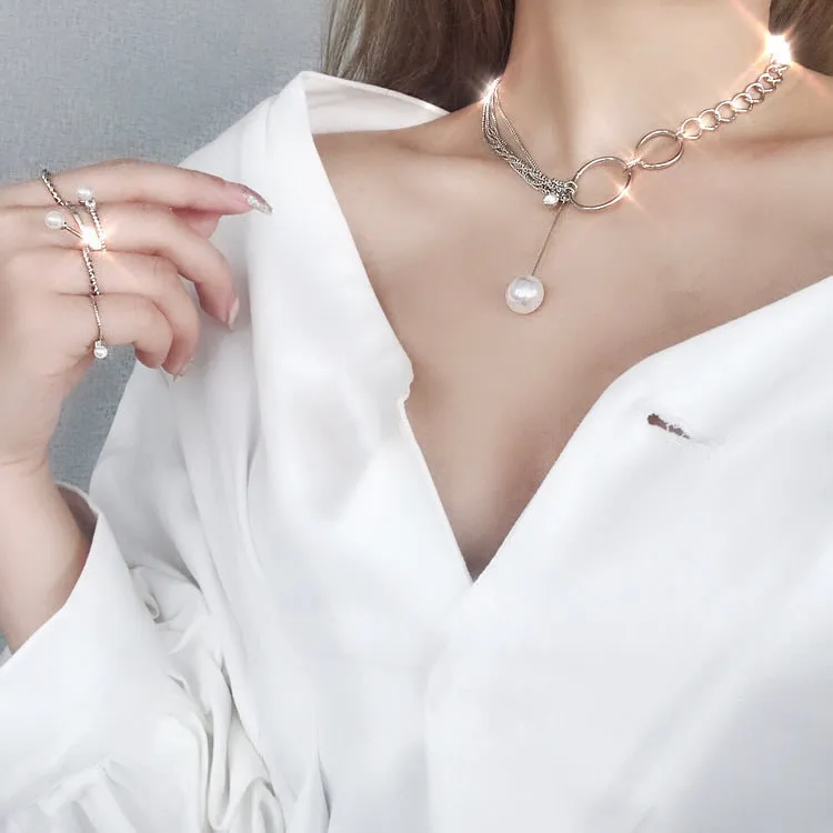 Simple short necklace neck strap clavicle chain