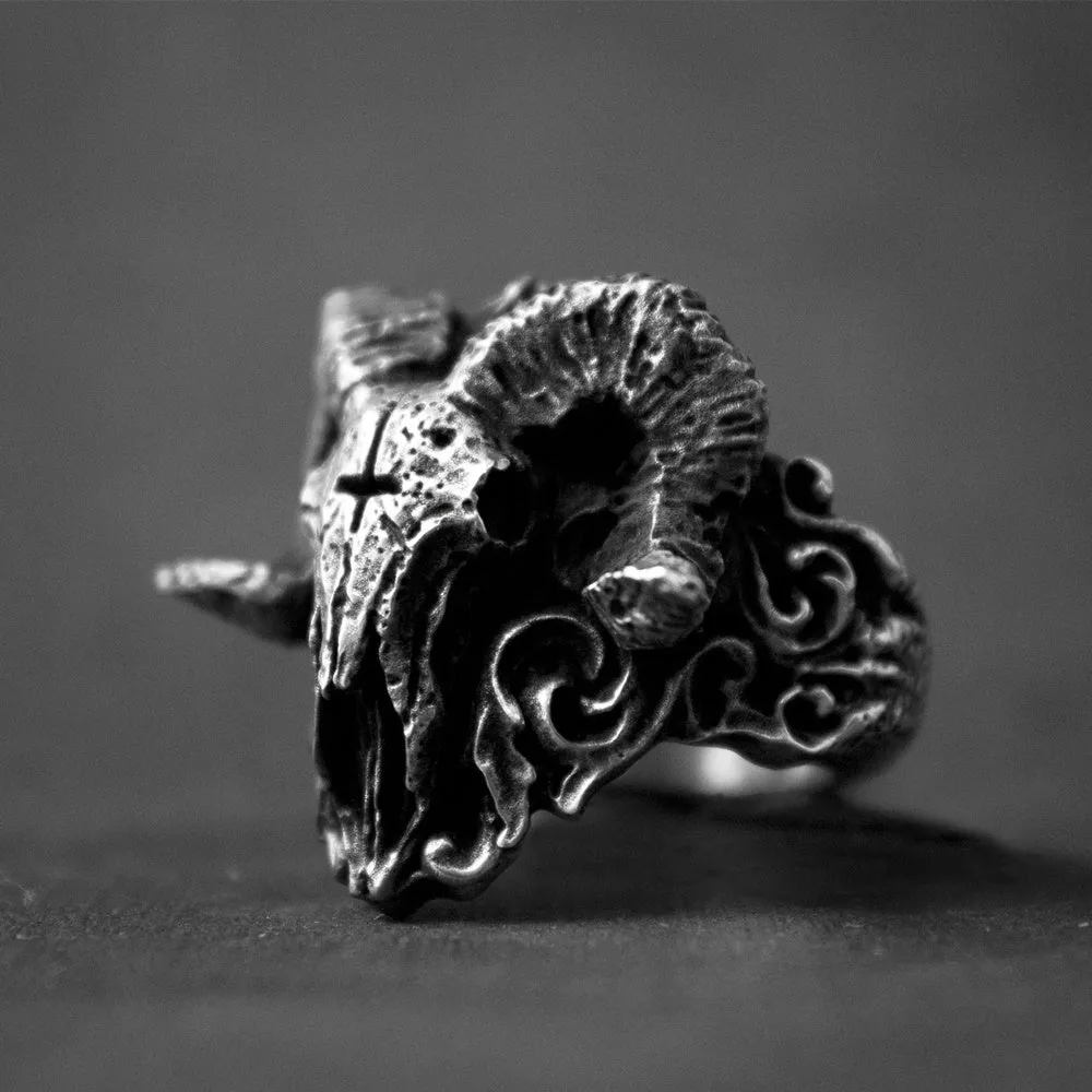 Stainless Steel Unique Punk Gothic Skull Men Fashion Ring